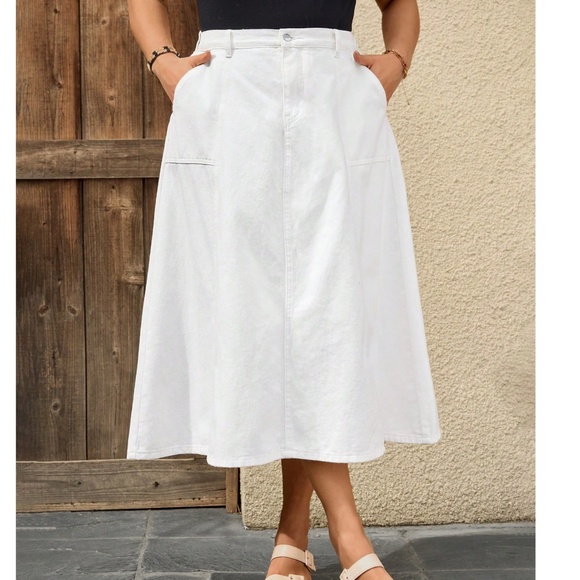 Plus Solid Pockets Minimalist Denim Jeans Midi Skirt - Picture 2 of 8